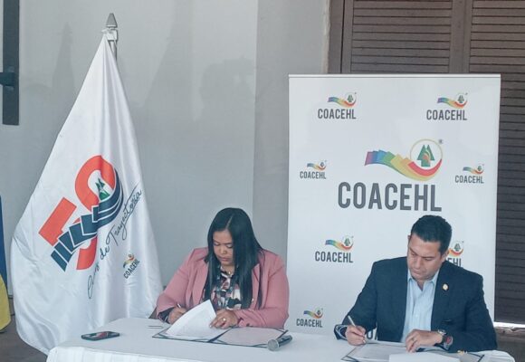 COACEHL Y ALCALDÍA FIRMAN CONVENIO PARA EL CRECIMIENTO ECONÓMICO