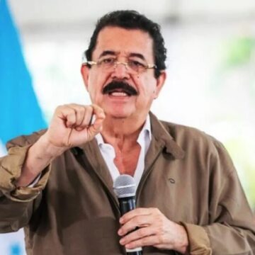 “MEL” ADVIERTE A ANDURAY CON DEMANDA POR FALSA ACUSACIÓN DE CORRUPCIÓN “MEL” ADVIERTE A ANDURAY CON DEMANDA POR FALSA ACUSACIÓN DE CORRUPCIÓN