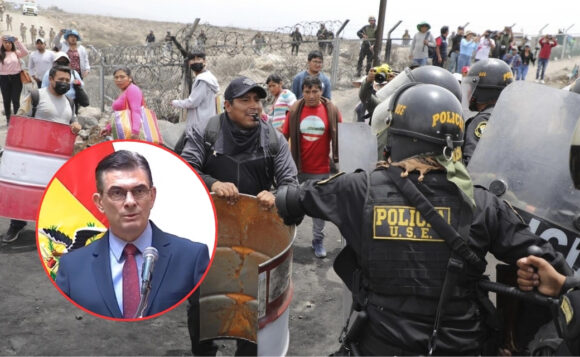 ¡BOLIVIA EN LLAMAS! MASIVAS PROTESTAS CONTRA EL GOBIERNO POR PRIVATIZACIONES Y SOMETIMIENTO A EE.UU. ¡BOLIVIA EN LLAMAS! MASIVAS PROTESTAS CONTRA EL GOBIERNO POR PRIVATIZACIONES Y SOMETIMIENTO A EE.UU.