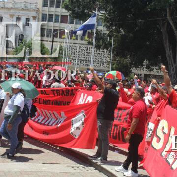 “NO A LA PRECARIZACIÓN DE LOS TRABAJADORES”: MANIFIESTO SINDICAL DEL 1 DE MAYO