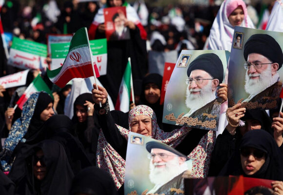 PODCAST | «ESTRATEGIA DE EEUU EN IRÁN FRACASÓ Y NO ENCUENTRA UNA SALIDA SUPERADORA»