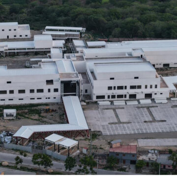 INDIGNACIÓN EN OCOTEPEQUE POR PARALIZACIÓN DE HOSPITAL: “POR ESO NO AVANZA AL DESARROLLO”