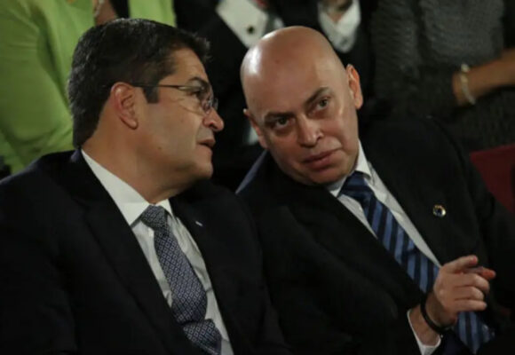 “MANO DERECHA” DE JOH EN LA FISCALÍA REGRESA PARA ALLANARLE EL CAMINO