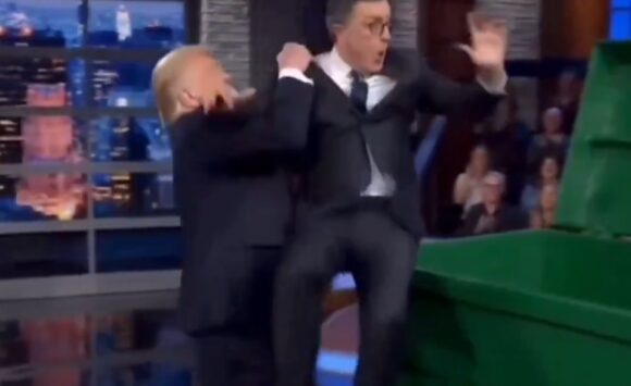 VIDEO: TRUMP “TIRA A LA BASURA” A UN PRESENTADOR OPOSITOR