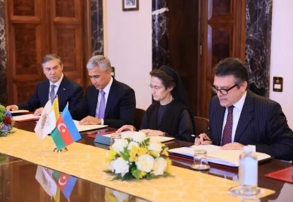 VATICANO REFUERZA LAZOS CON AZERBAIYÁN MEDIANTE RESTAURACIÓN DE BASÍLICA