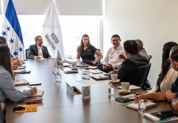 CONSEJO DE INVERSIONES E INFOP PROMUEVEN ALIANZA CON EMPRESA DE EE.UU.