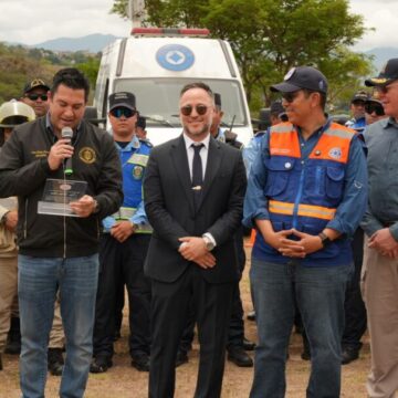 SIMULACRO DE EMERGENCIAS FORTALECE CAPACIDAD DE RESPUESTA DE INSTITUCIONES HONDUREÑAS SIMULACRO DE EMERGENCIAS FORTALECE CAPACIDAD DE RESPUESTA DE INSTITUCIONES HONDUREÑAS