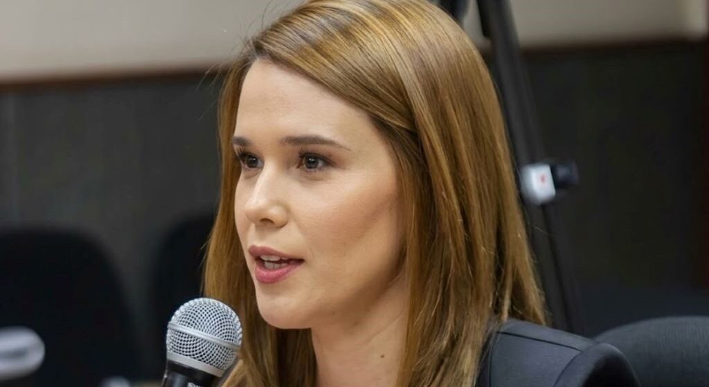 NUEVA “JEFA” ELECTORAL ESTUVO ACUSADA POR “FRAUDE SOBRE EL GUALCARQUE”