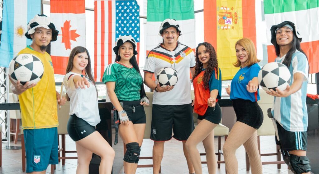 FICOHSA ENCIENDE EL MUNDIAL EN HONDURAS; ¡FELICIDADES PERIODISTAS! FICOHSA ENCIENDE EL MUNDIAL EN HONDURAS; ¡FELICIDADES PERIODISTAS!