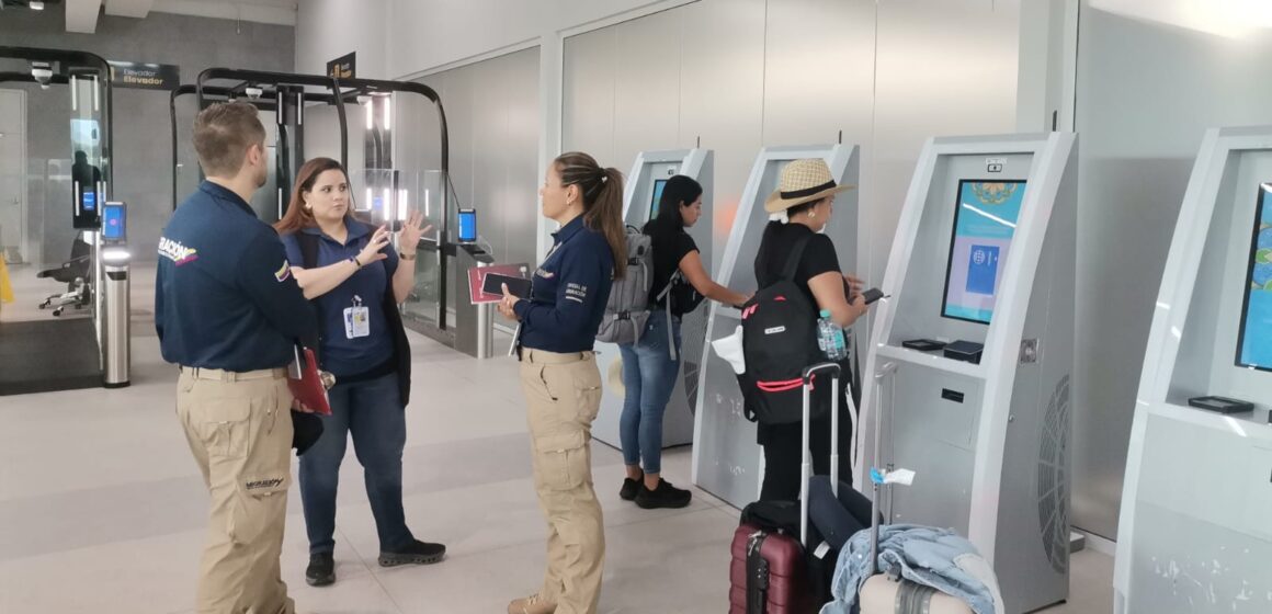 CAPACITAN PERSONAL DE MIGRACIÓN EN SEGURIDAD DOCUMENTAL CON ESTÁNDAR INTERNACIONAL