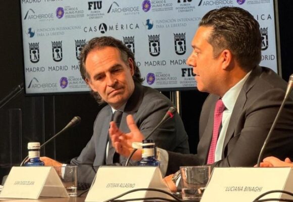 ALCALDES DE MADRID Y TEGUCIGALPA, SOSTIENEN ENCUENTRO ESPECIAL