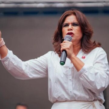 “SECTOR PÚBLICO TIENE UNA MISIÓN: EL SER HUMANO”, RESALTA RIXI ANTE CRISIS DE PRIVATIZACIONES “SECTOR PÚBLICO TIENE UNA MISIÓN: EL SER HUMANO”, RESALTA RIXI ANTE CRISIS DE PRIVATIZACIONES