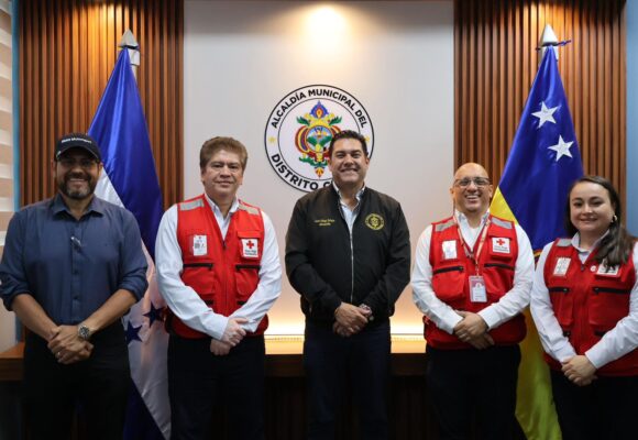 TEGUCIGALPA ESTRECHA VÍNCULO CON LA CRUZ ROJA