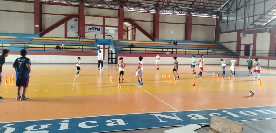 FUNDACIÓN ITZAE LIDERA INICIATIVA QUE BENEFICIARÁ A MÁS DE 4 MIL ESTUDIANTES EN GRACIAS