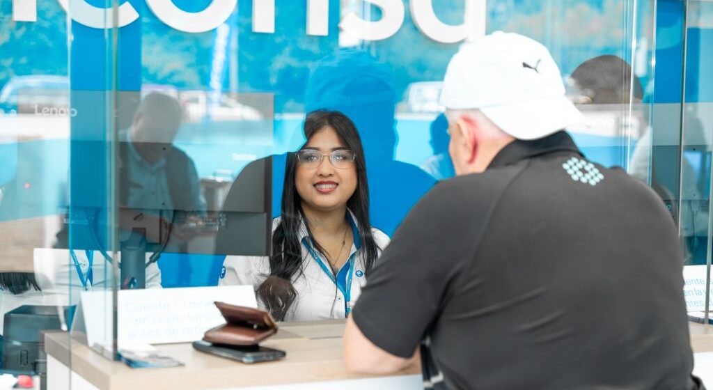 FICOHSA INAUGURA AGENCIA EN “EL CHIMBO”