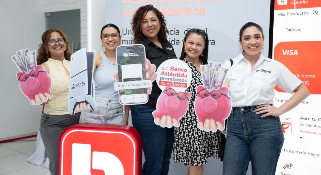 BANCO ATLÁNTIDA REALIZA PRIMER SORTEO DE LA PROMOCIÓN “PREMIAMOS TU ESFUERZO” BANCO ATLÁNTIDA REALIZA PRIMER SORTEO DE LA PROMOCIÓN “PREMIAMOS TU ESFUERZO”