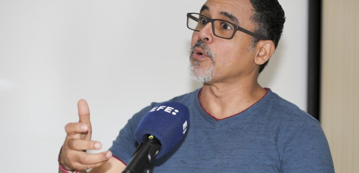 PROCURADOR DEBE IR CONTRA DIPUTADOS QUE IMPULSARON JUICIOS POLÍTICOS: ABOGADO MEJÍA PROCURADOR DEBE IR CONTRA DIPUTADOS QUE IMPULSARON JUICIOS POLÍTICOS: ABOGADO MEJÍA