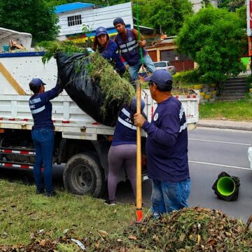 ALCALDÍA REALIZA “MEGA JORNADA” DE LIMPIEZA EN LA CAPITAL