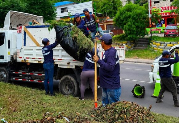 ALCALDÍA REALIZA “MEGA JORNADA” DE LIMPIEZA EN LA CAPITAL