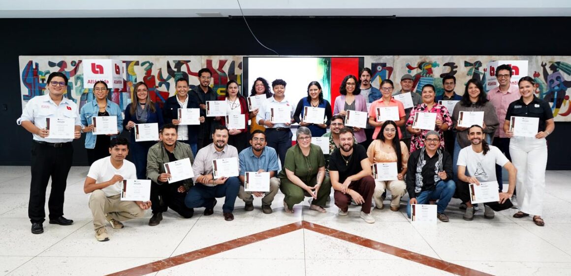 DIVISIÓN CULTURAL DE GRUPO ATLÁNTIDA CIERRA CON ÉXITO EL TALLER “CONSTRUIR MIRADAS”