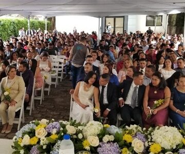 BODAS MUNICIPALES VIENEN CON SORPRESAS, ALCALDE PROMETE CARRO Y LUNAS DE MIEL EN ROATÁN BODAS MUNICIPALES VIENEN CON SORPRESAS, ALCALDE PROMETE CARRO Y LUNAS DE MIEL EN ROATÁN