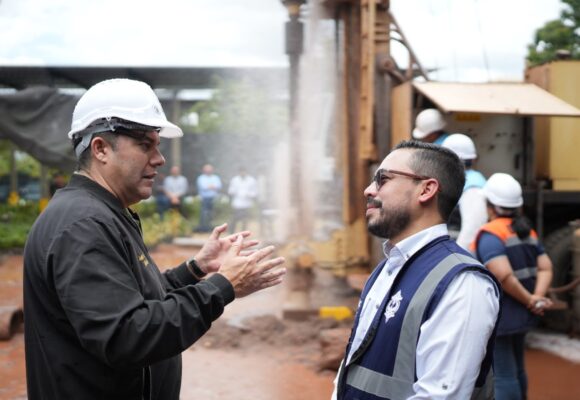 ALCALDE CAPITALINO SUPERVISA HALLAZGO DE AGUA DE POZO