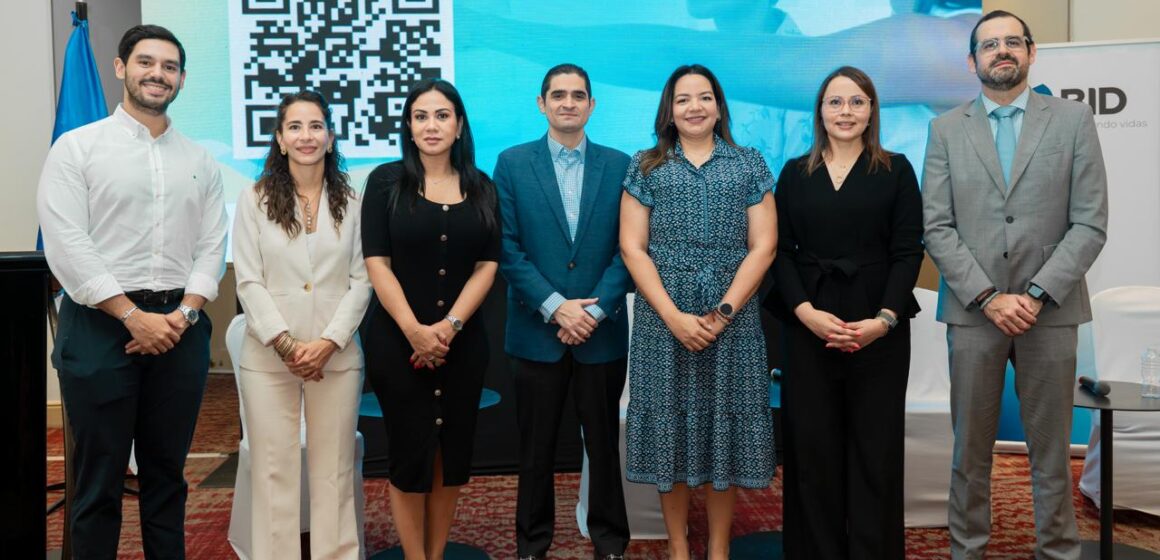 GRUPO FICOHSA REAFIRMA SU COMPROMISO CON EMPRESARIAS HONDUREÑAS