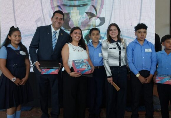 “SUEÑO STEM”, NIÑEZ CAPITALINA ESTUDIARÁ ROBÓTICA CON APOYO DE ALCALDÍA
