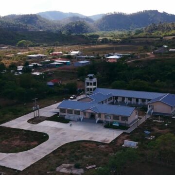 CHINA A HONDURAS: SEMBRAMOS JUNTOS, CULTIVAMOS OPORTUNIDADES Y CONSTRUIMOS FUTURO CHINA A HONDURAS: SEMBRAMOS JUNTOS, CULTIVAMOS OPORTUNIDADES Y CONSTRUIMOS FUTURO