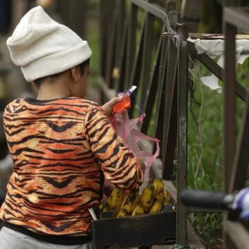 ¡TERRIBLE! MÁS DE UN MILLÓN DE NIÑOS NO CELEBRARÁN SU DÍA, DEBEN TRABAJAR