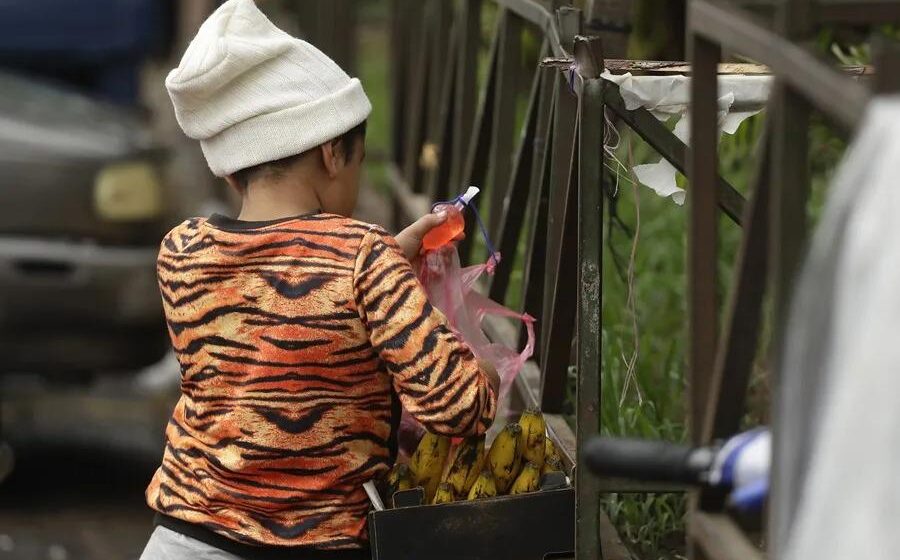 ¡TERRIBLE! MÁS DE UN MILLÓN DE NIÑOS NO CELEBRARÁN SU DÍA, DEBEN TRABAJAR ¡TERRIBLE! MÁS DE UN MILLÓN DE NIÑOS NO CELEBRARÁN SU DÍA, DEBEN TRABAJAR