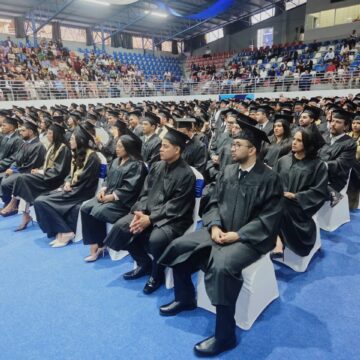 CASI 400 NUEVOS PROFESIONALES DE UNITEC, LISTOS PARA SERVIR A HONDURAS