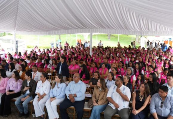 TEGUCIGALPA CELEBRA CLAUSURA DE “SOY MUJER”; PRIMERA FASE GRADUÓ 330 CAPITALINAS