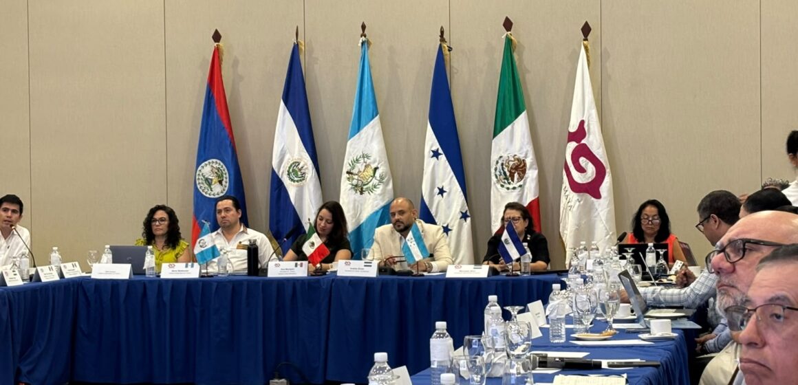 MUNDO MAYA ACUERDA IMPULSAR RUTA TURÍSTICA REGIONAL Y CONECTIVIDAD ENTRE CINCO PAÍSES MUNDO MAYA ACUERDA IMPULSAR RUTA TURÍSTICA REGIONAL Y CONECTIVIDAD ENTRE CINCO PAÍSES