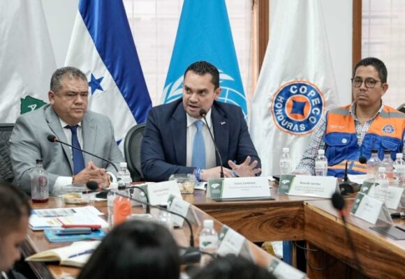 CONGRESO SOCIALIZA ACCIONES FRENTE A SEQUÍA CON ALCALDES, COPECO Y ONU