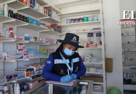 “MEDICAMENTOS CUENTAN CON CONTROLES DE CALIDAD”: ASEGURA DIRECTOR DE ARSA A EL LIBERTADOR
