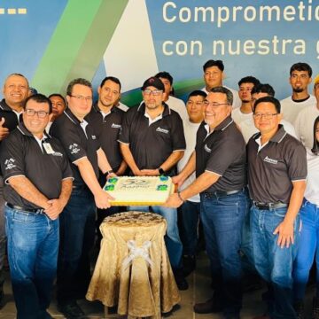 AZUNOSA CELEBRA 52.° ANIVERSARIO CON ZAFRA HISTÓRICA Y MÁS DE TRES MIL EMPLEOS